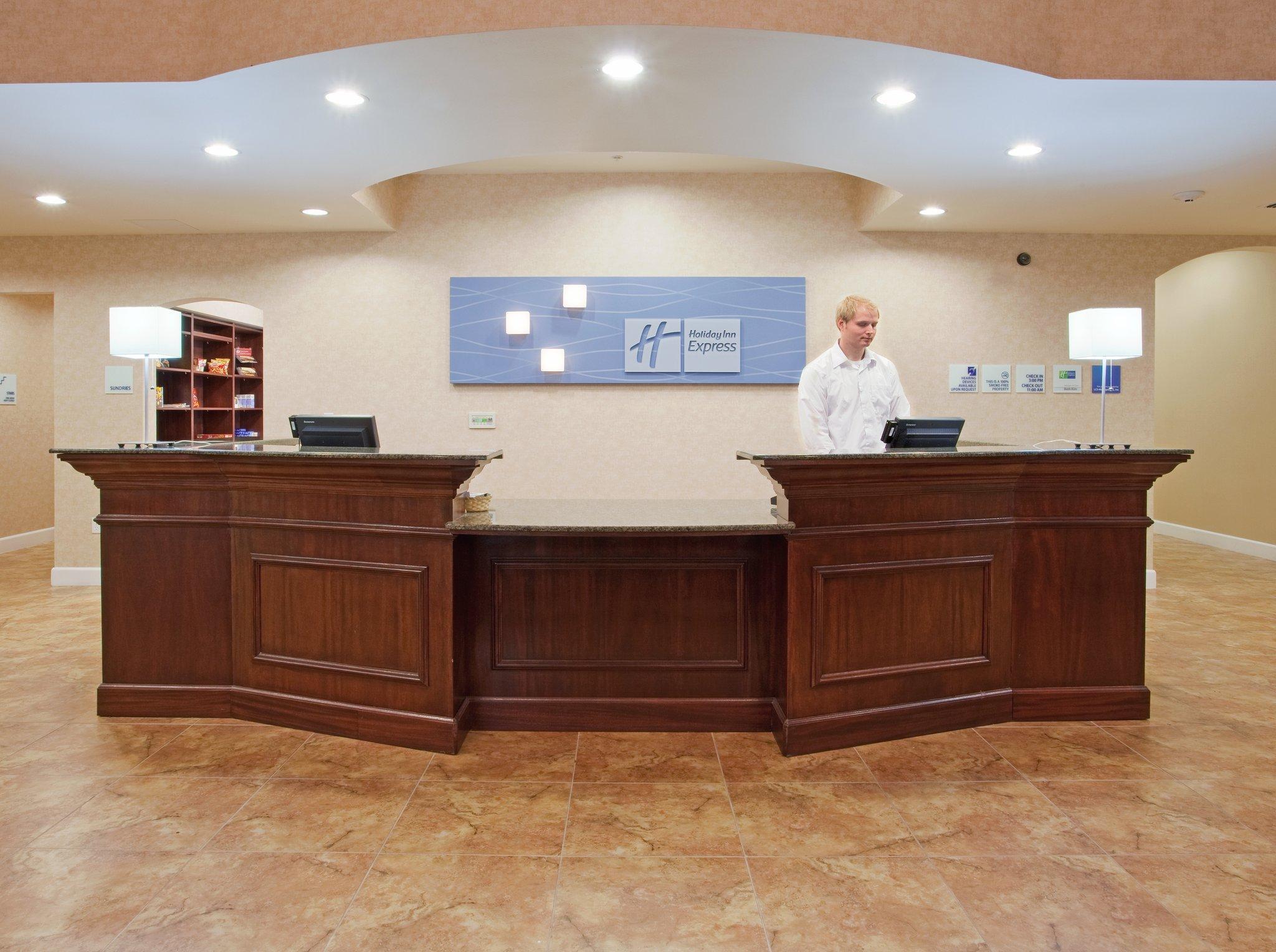 Holiday Inn Express Lodi By Ihg Luaran gambar