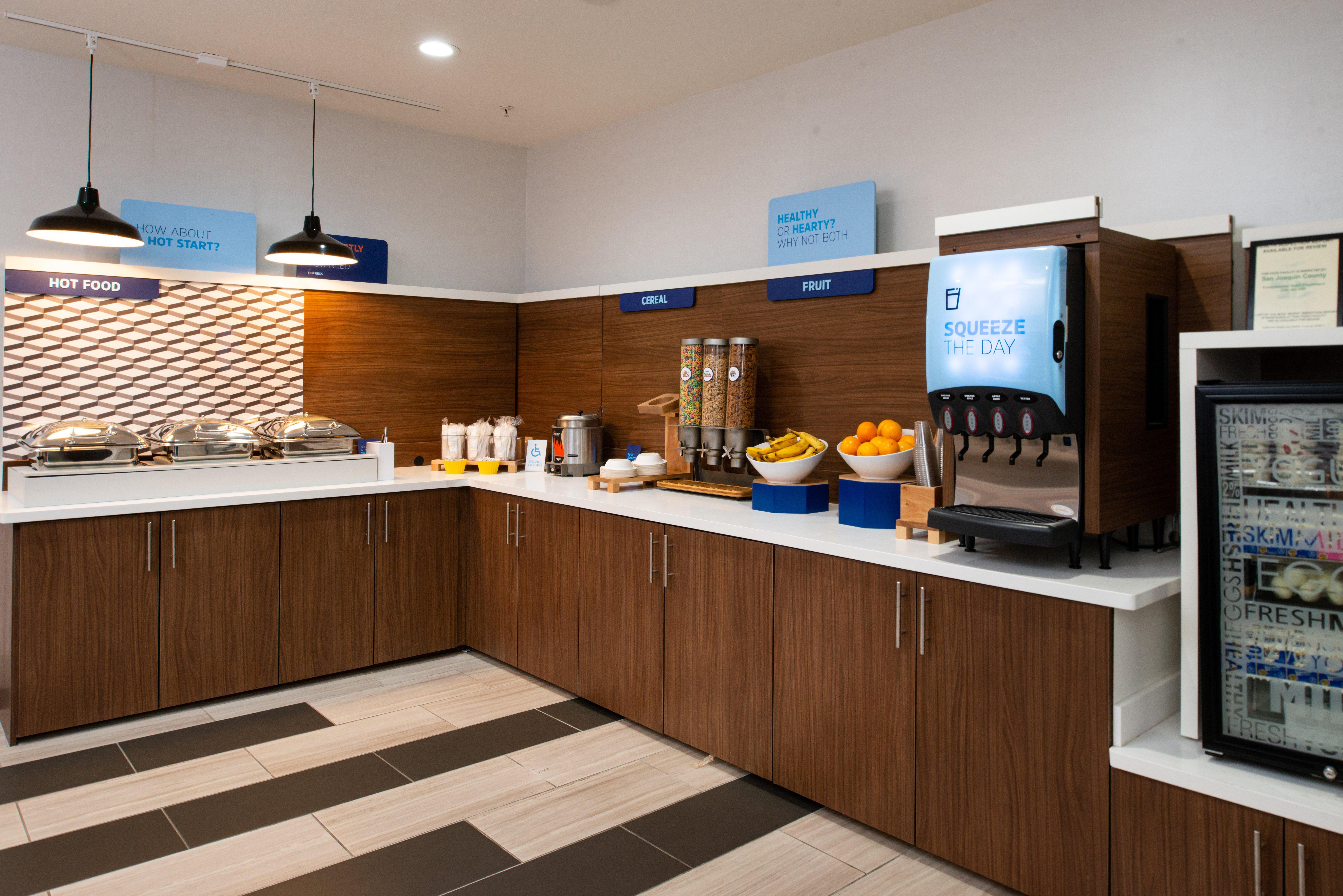 Holiday Inn Express Lodi By Ihg Luaran gambar