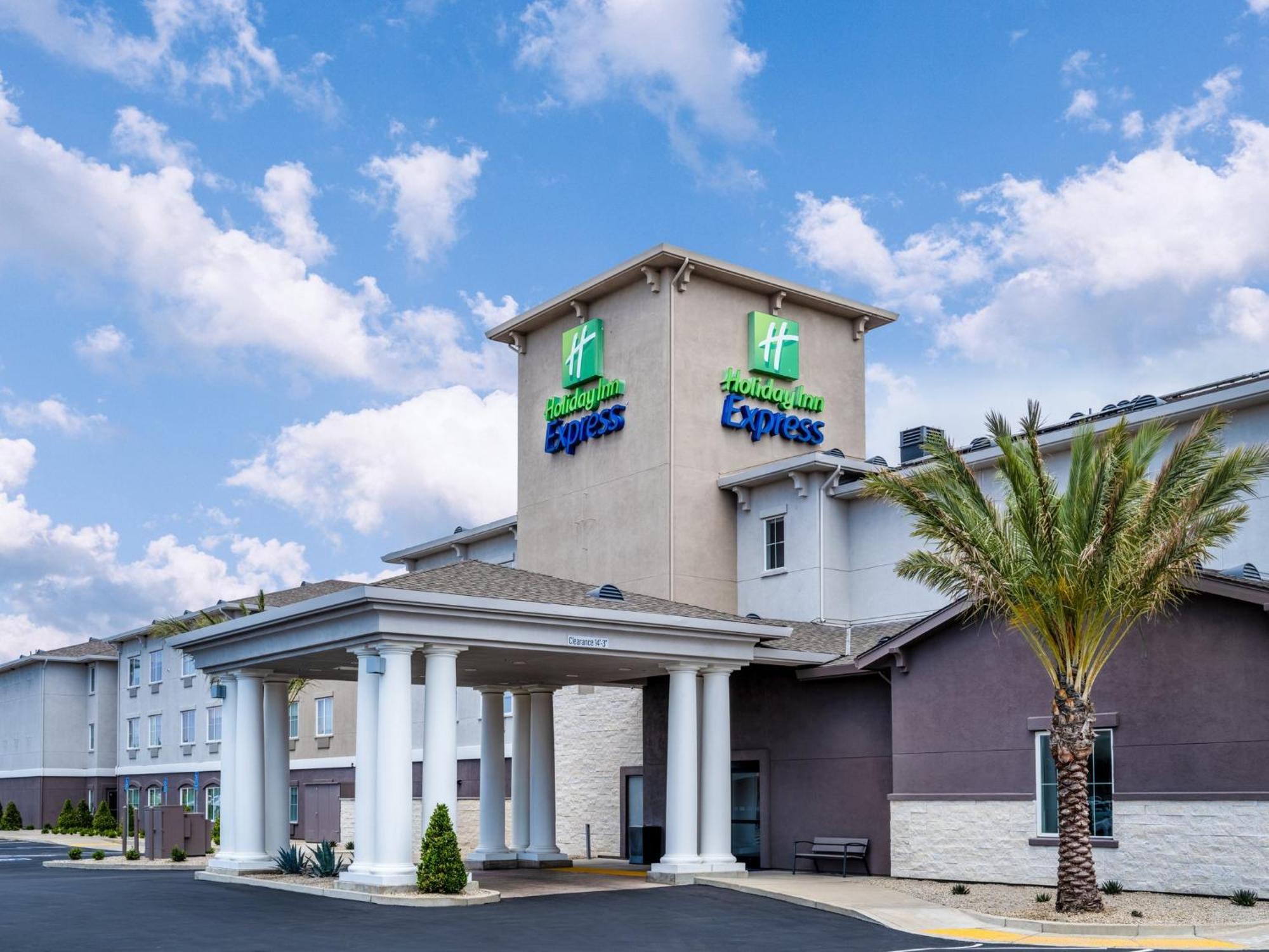 Holiday Inn Express Lodi By Ihg Luaran gambar