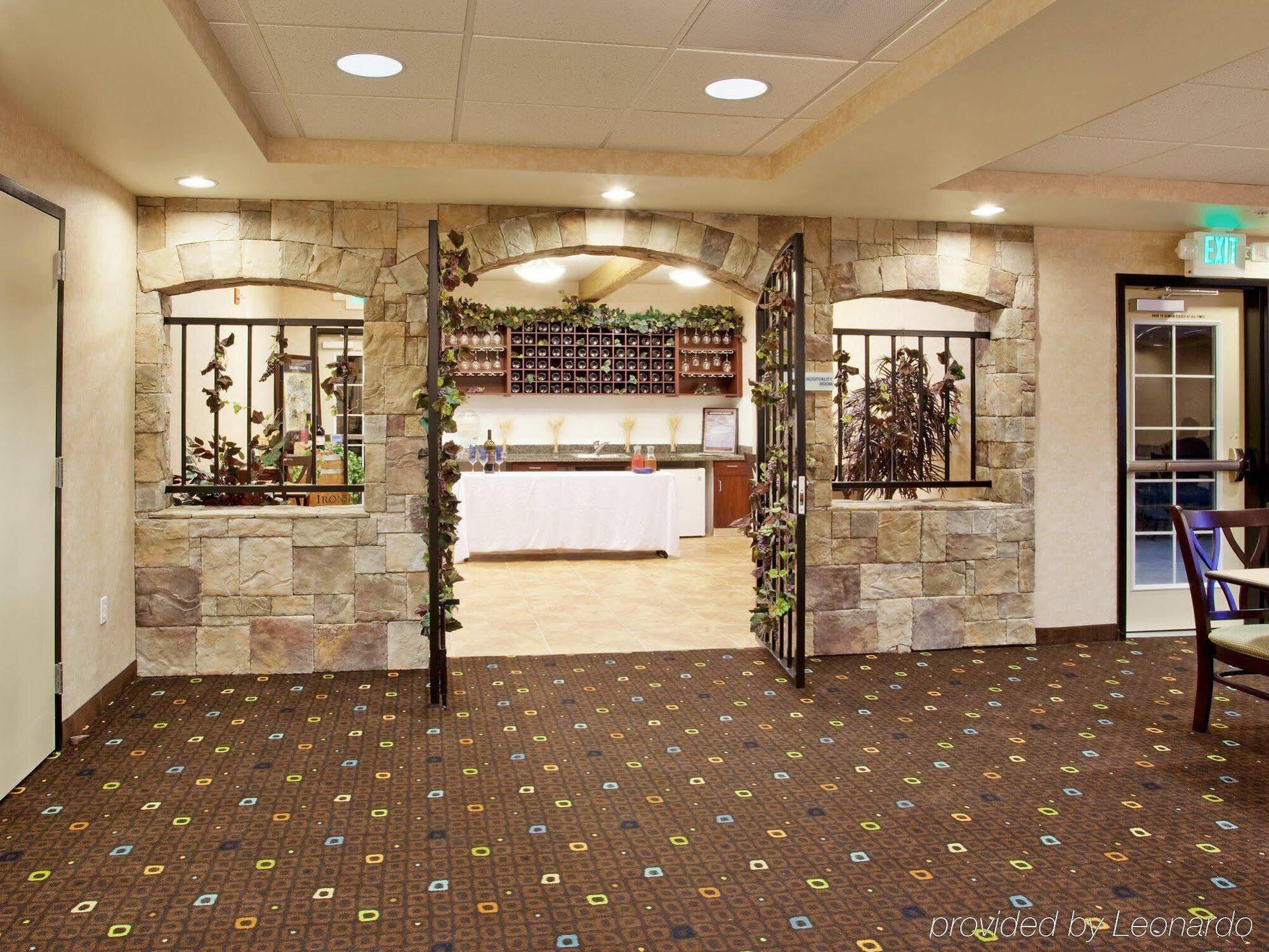 Holiday Inn Express Lodi By Ihg Luaran gambar